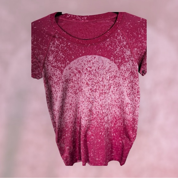 Lululemon Swiftly Tech Short Sleeve 2.0 - Picture 2 of 4